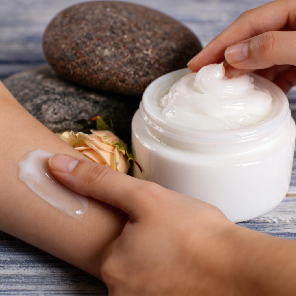 freepik__dame-ideas-para-generar-imgenes-del-producto-gel-o__69108